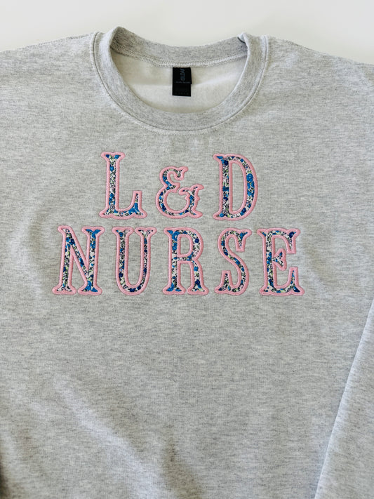 Appliqué Embroidered Crewneck
